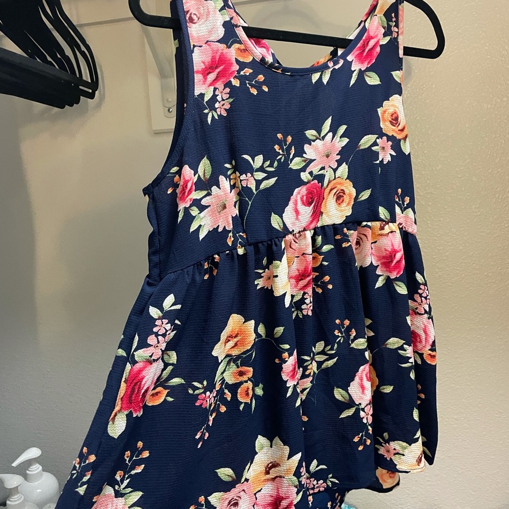Navy floral tank